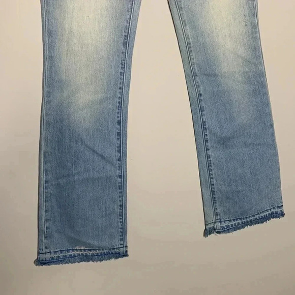 Levi’s Premium Ultimate Boot Cut NWT Size 27L - Picture 3 of 9
